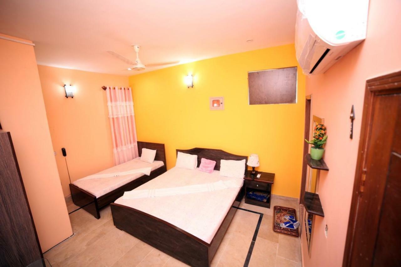 Season Inn Karachi Eksteriør billede